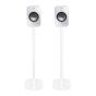 Set van twee witte speakerstandaards met KEF LSX
