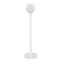 Witte speakerstandaard met B&O BeoPlay S3