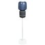 Witte speakerstandaard met Ikea Symfonisk lamp