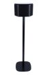 Zwarte speakerstandaard met Yamaha WX-030 MusicCast