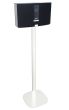 Witte speakerstandaard met Bose SoundTouch 20