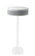 Witte speakerstandaard met Yamaha MusicCast 50
