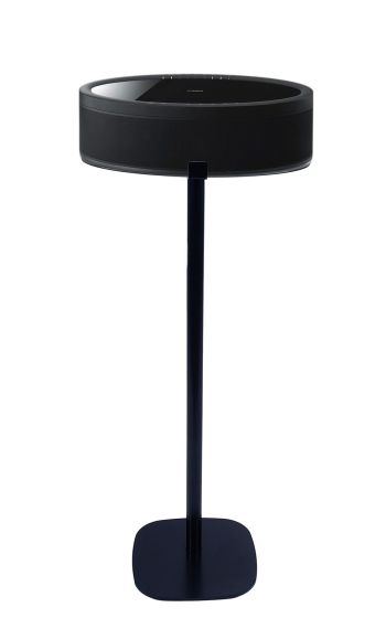 Zwarte speakerstandaard met Yamaha MusicCast 50