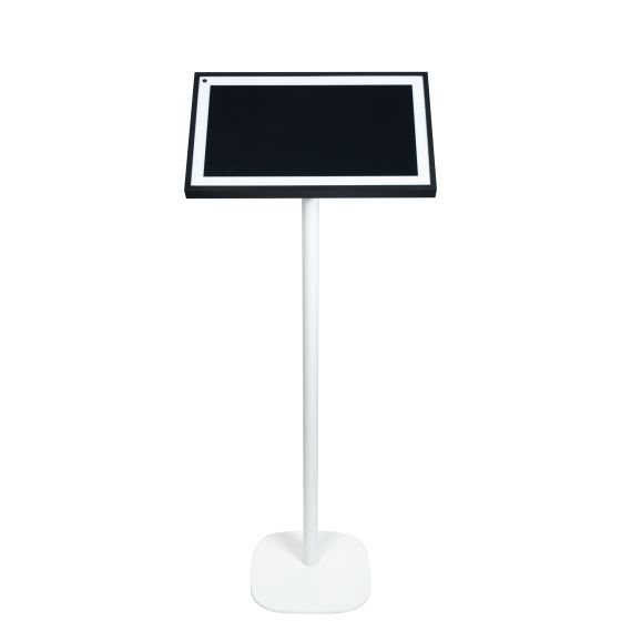Witte speakerstandaard met Amazon Echo Show 15