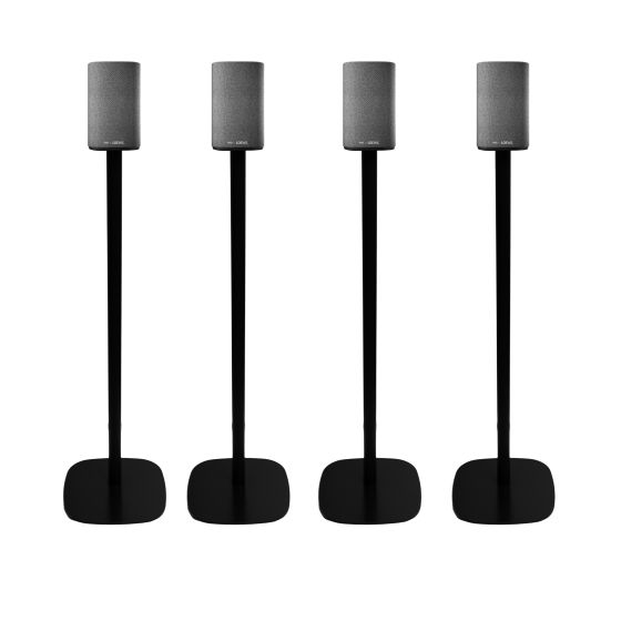 Set van twee zwarte speakerstandaards met Loewe We. BOOST